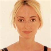 Profesora de inglés e intérprete ofrece clases particulares